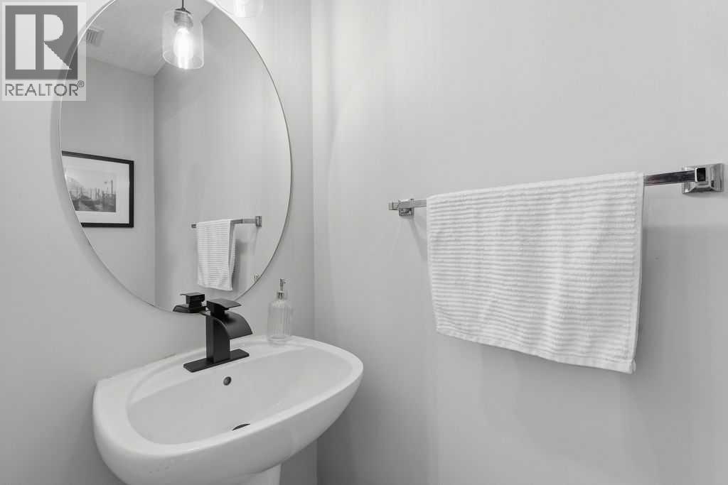 115 Elgin Meadows View SE, Calgary, Alberta  T2Z 0E9 - Photo 10 - A2322555