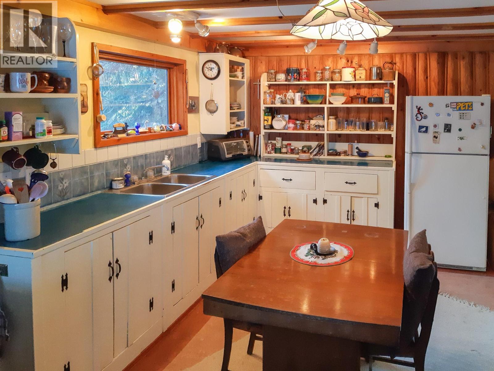899 Coleman Road, Riondel, British Columbia  V0B 2B0 - Photo 8 - 10392719