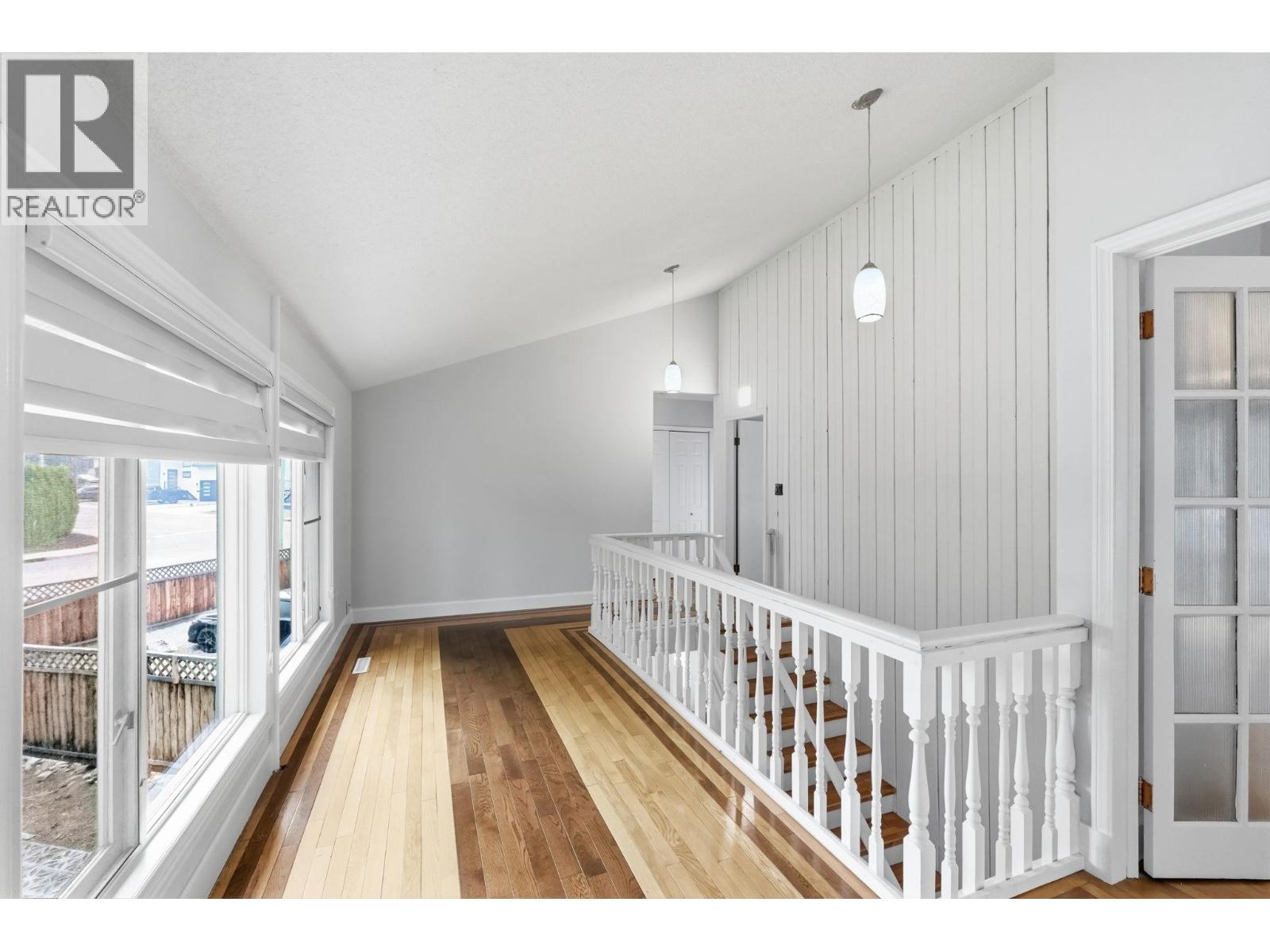 694 Mcclure Road, Kelowna, British Columbia  V1W 1M1 - Photo 27 - 10395747