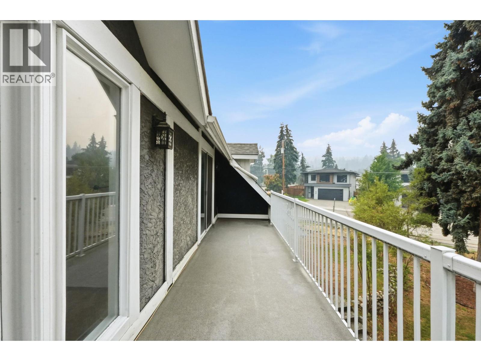 694 Mcclure Road, Kelowna, British Columbia  V1W 1M1 - Photo 35 - 10395747