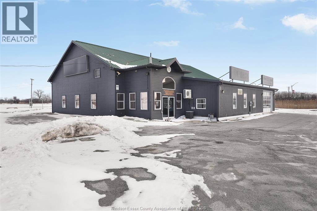 20600 County Rd 42, Tilbury North, Ontario N0P 2L0 - Photo 1 - 26019090