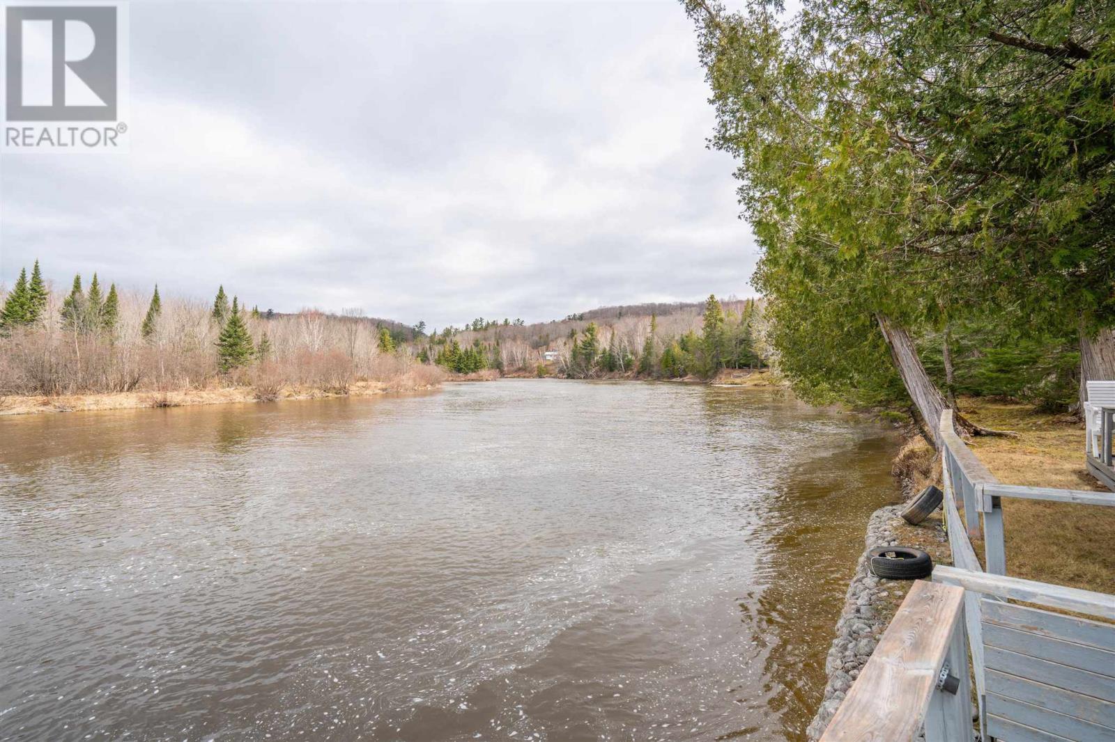 98 Whispering Pines Rd, Goulais River, Ontario  P0S 1E0 - Photo 4 - SM260970