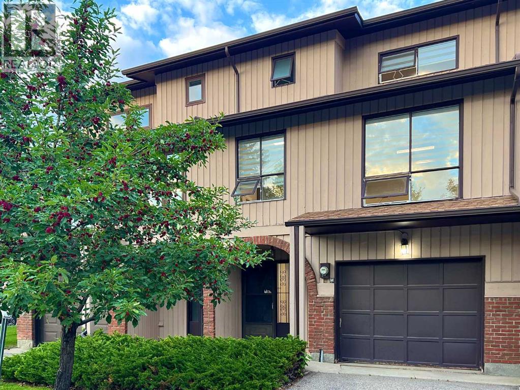 58 Canterbury Gardens SW, Calgary, Alberta