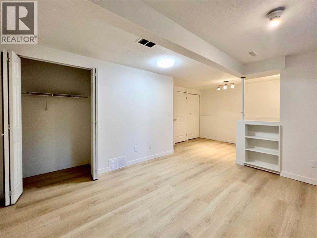 58 Canterbury Gardens SW, Calgary, Alberta  T2W 2S9 - Photo 30 - A2335232
