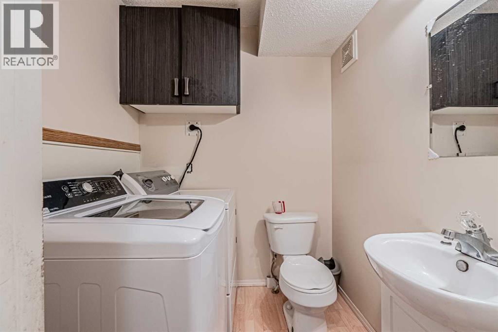 65 Martinvalley Road NE, Calgary, Alberta  T3J 4L9 - Photo 38 - A2335350
