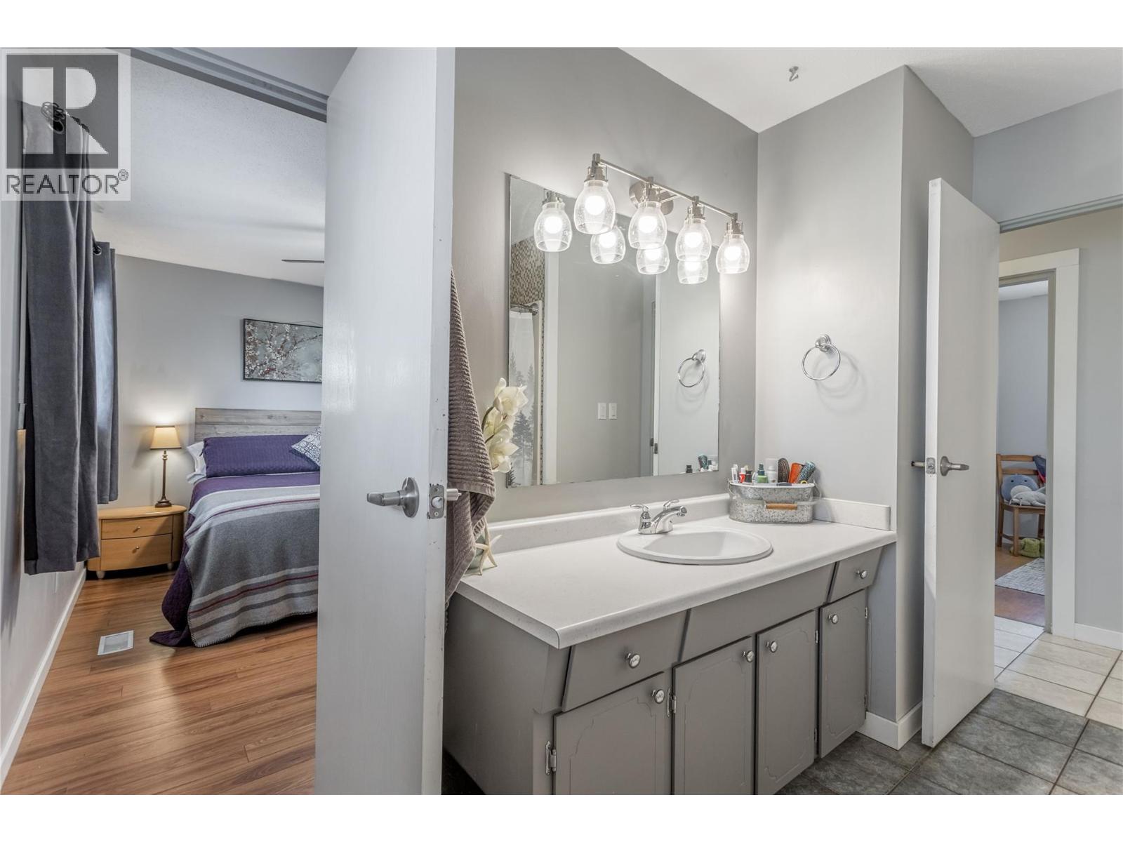 2103 12 Street, Vernon, British Columbia  V1T 3S5 - Photo 14 - 10396644