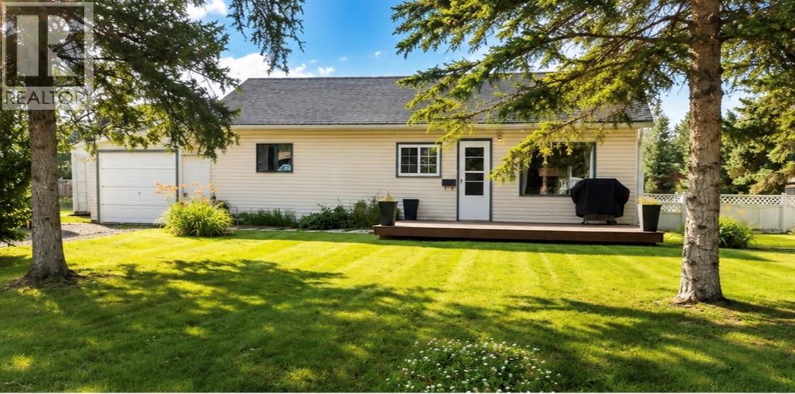 5109 43 Street NE, Chetwynd, British Columbia
