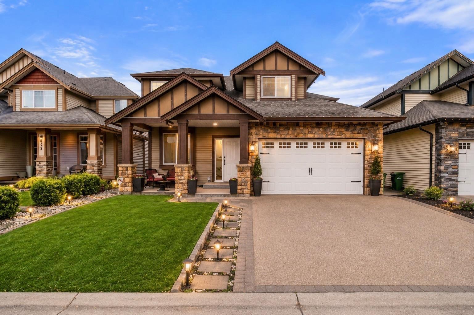 6556 Lavender Place, Sardis South, Chilliwack, British Columbia  V2R 0H5 - Photo 2 - R3153233