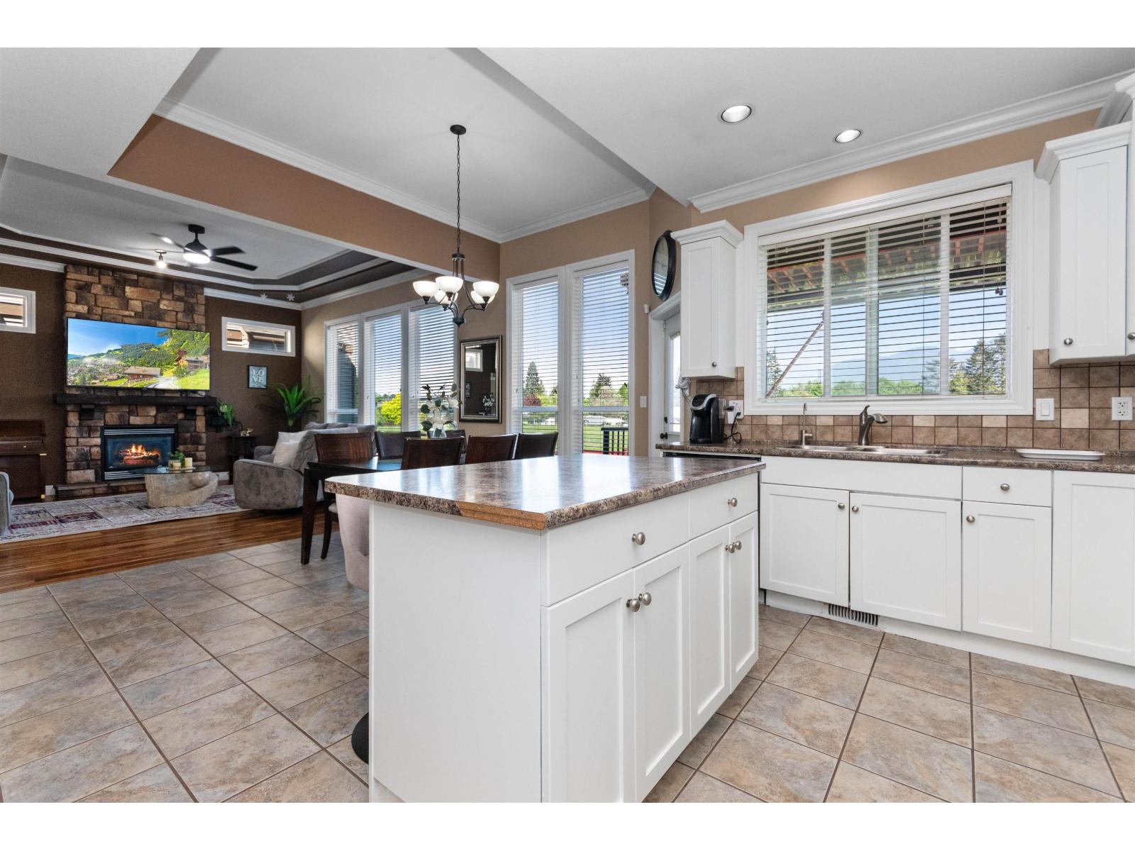 6556 Lavender Place, Sardis South, Chilliwack, British Columbia  V2R 0H5 - Photo 12 - R3153233