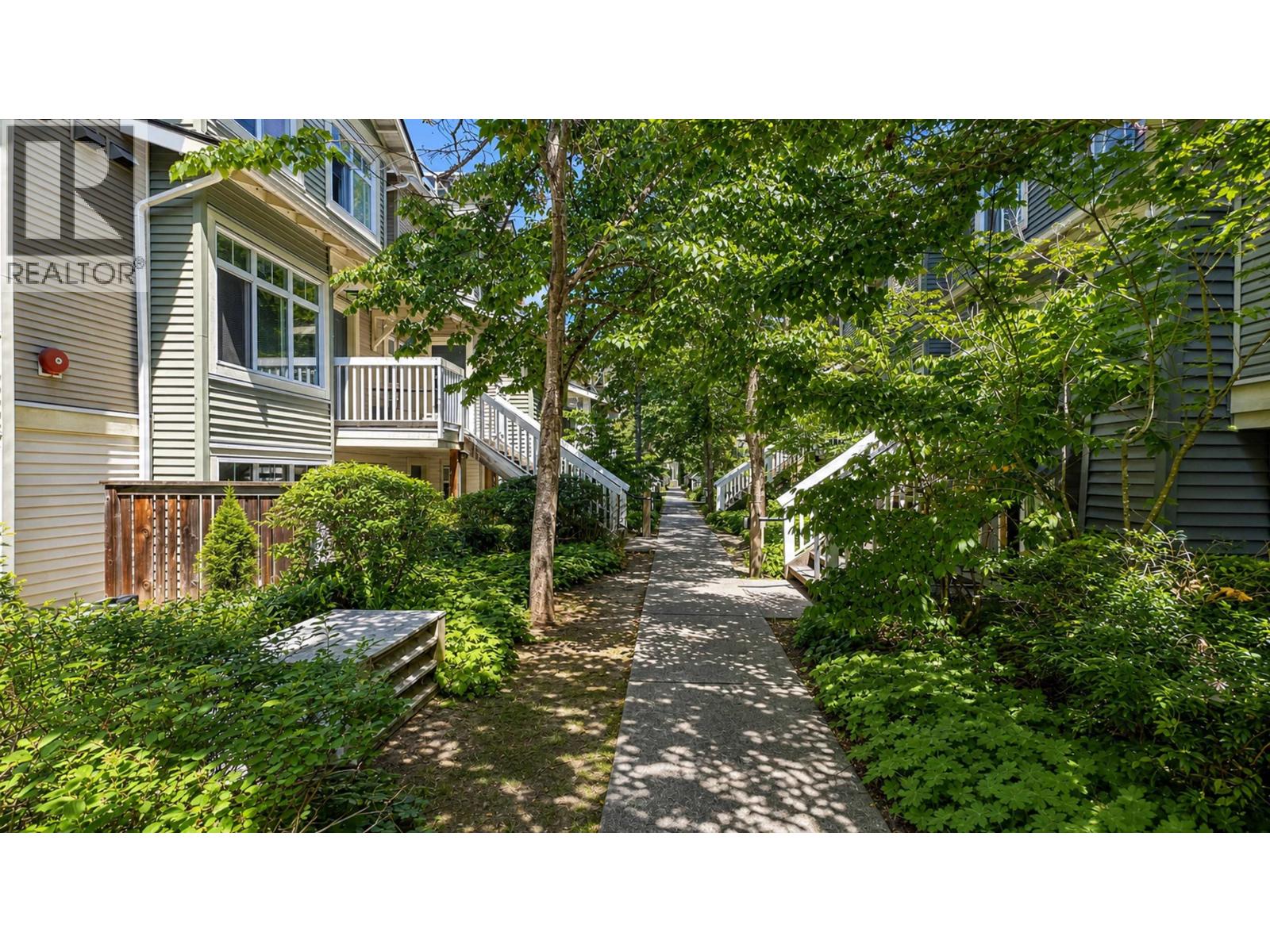 28 7428 Southwynde Avenue, Burnaby, British Columbia V3N 0A1 - Photo 6 - R3137042