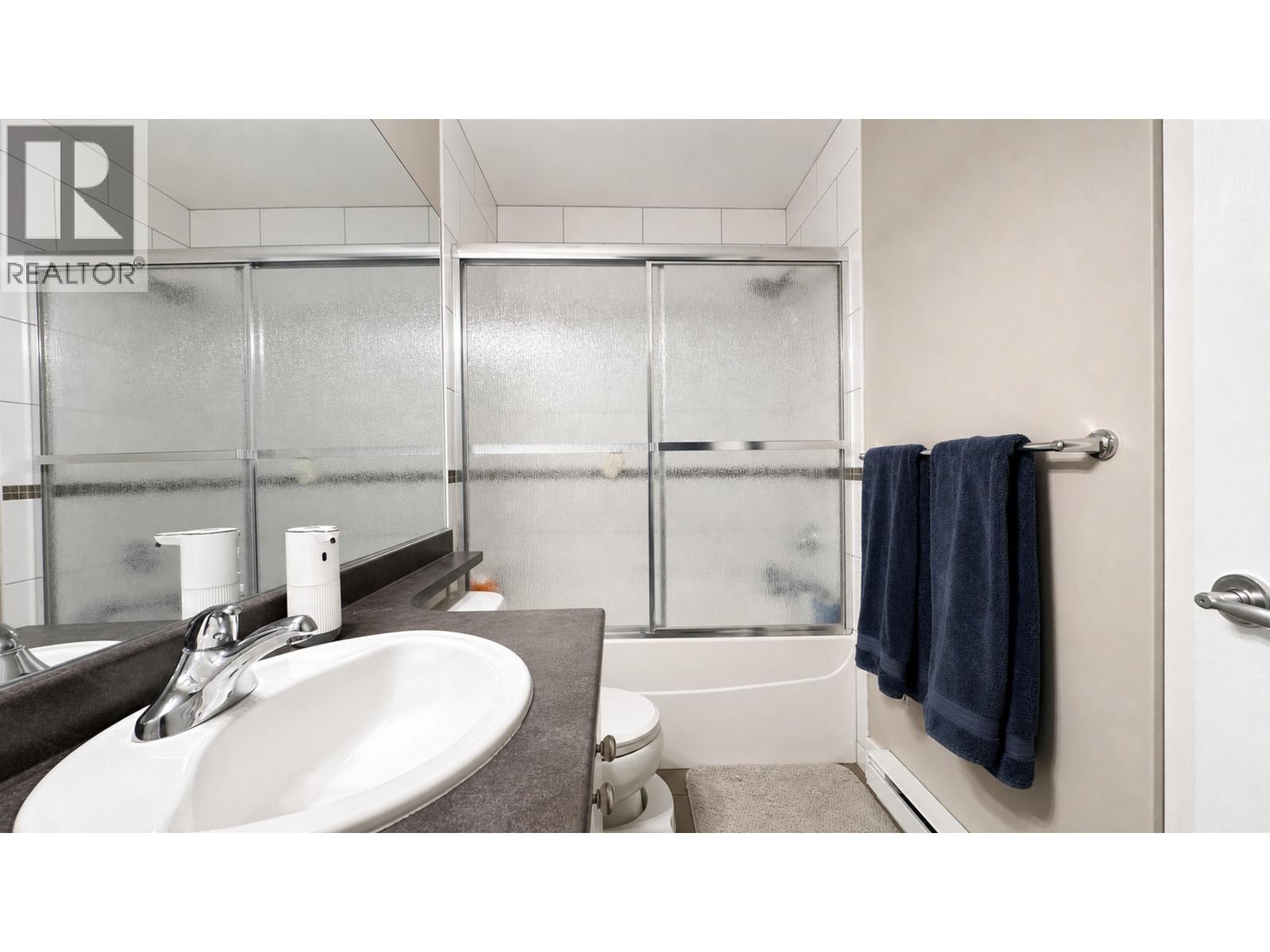 28 7428 Southwynde Avenue, Burnaby, British Columbia V3N 0A1 - Photo 23 - R3137042