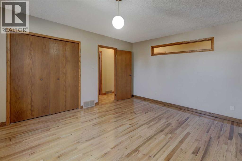 2328 Munro Drive NE, Calgary, Alberta  T2E 5Y9 - Photo 19 - A2324215
