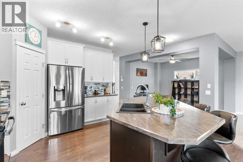 106 Morningside Circle SW, Airdrie, Alberta  T4B 0L8 - Photo 11 - A2324694