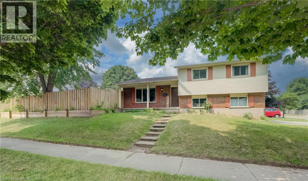 85 Foxhunt Road, Waterloo, Ontario  N2K 2R8 - Photo 2 - 40847669