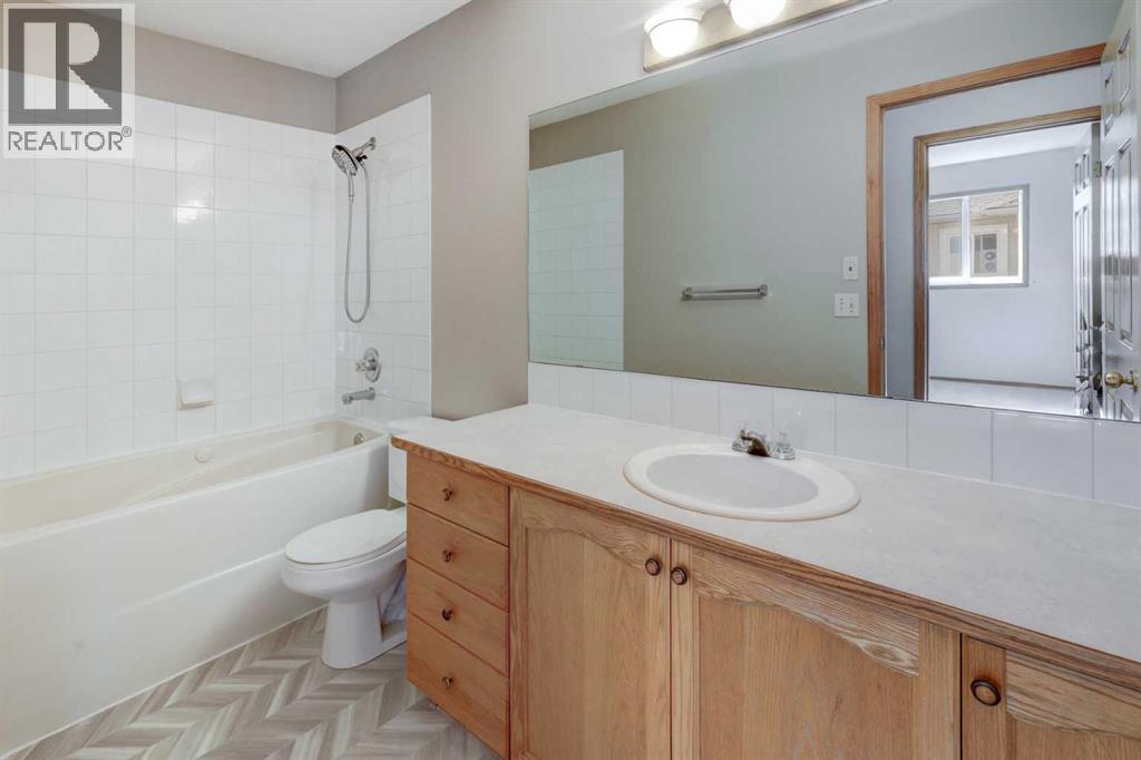 6711 Pinecliff Grove NE, Calgary, Alberta  T1Y 7K8 - Photo 25 - A2335203