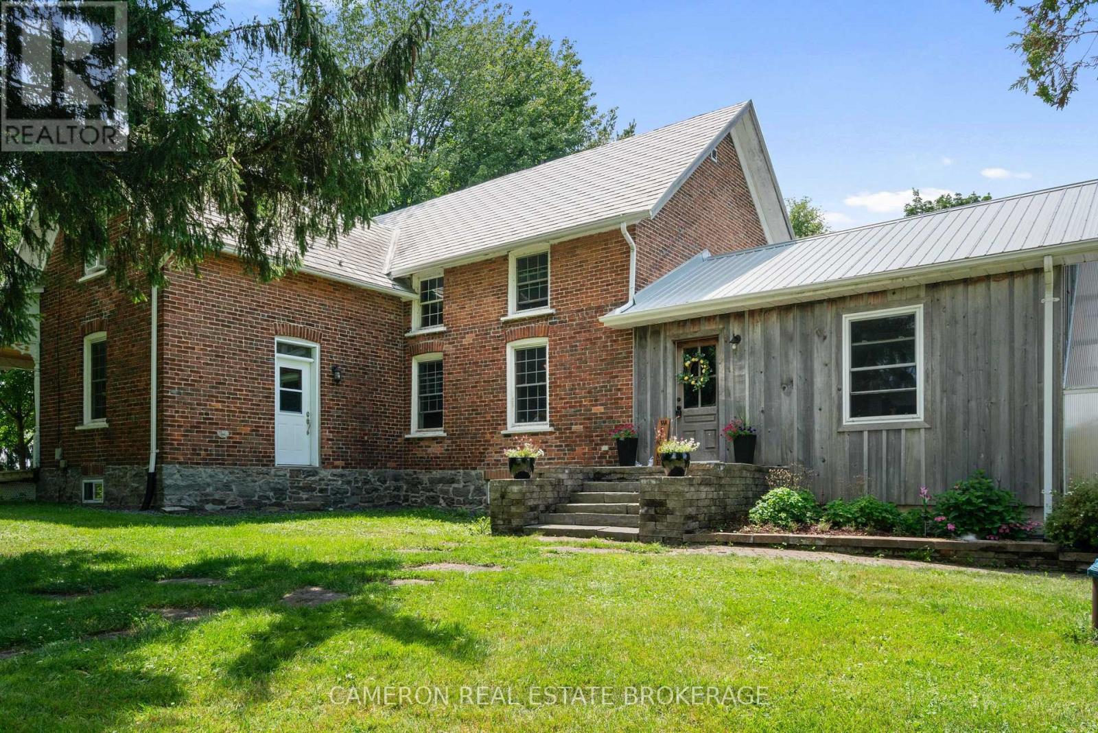 37 Duncan Street, South Glengarry, Ontario K0C 1N0 - Photo 3 - X13646600