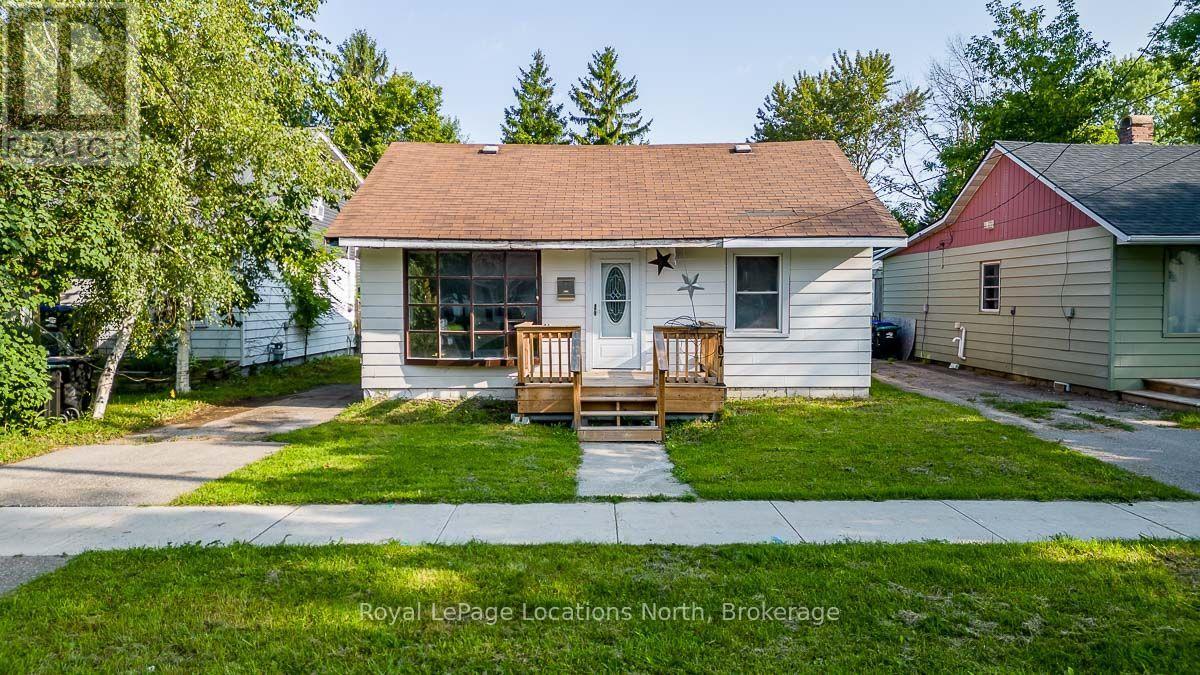107 Eighth Street, Collingwood, Ontario  L9Y 2C6 - Photo 4 - S13646606