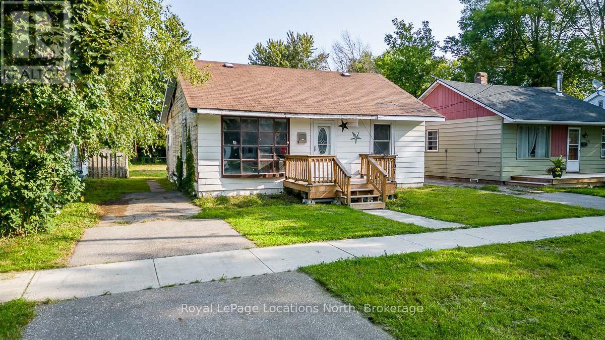 107 Eighth Street, Collingwood, Ontario  L9Y 2C6 - Photo 5 - S13646606