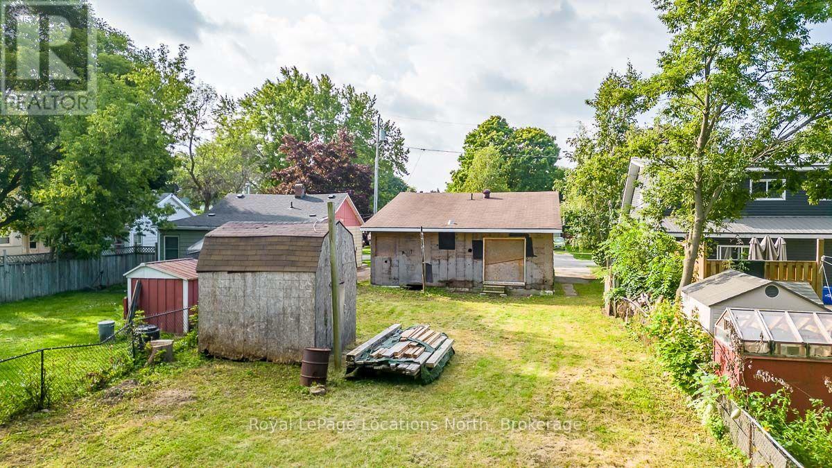 107 Eighth Street, Collingwood, Ontario  L9Y 2C6 - Photo 8 - S13646606