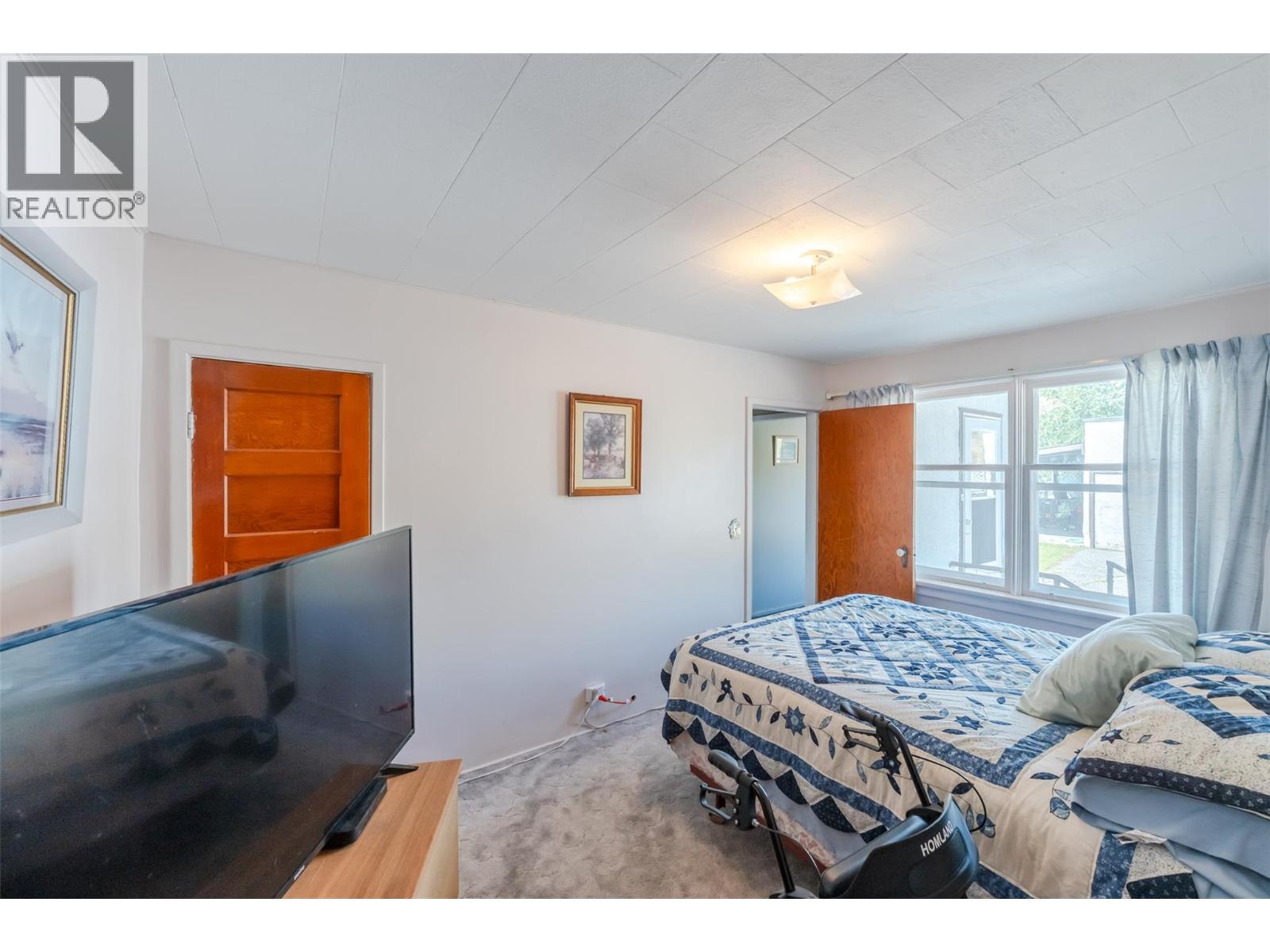 6802 89th Street, Osoyoos, British Columbia  V0H 1V1 - Photo 21 - 10396860