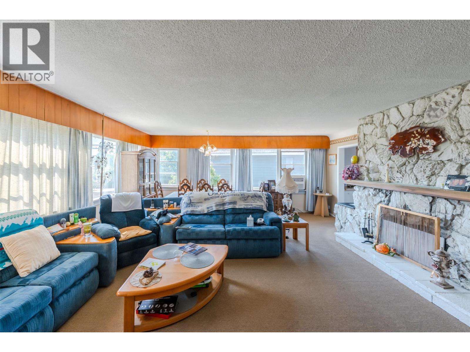 6802 89th Street, Osoyoos, British Columbia  V0H 1V1 - Photo 7 - 10396860