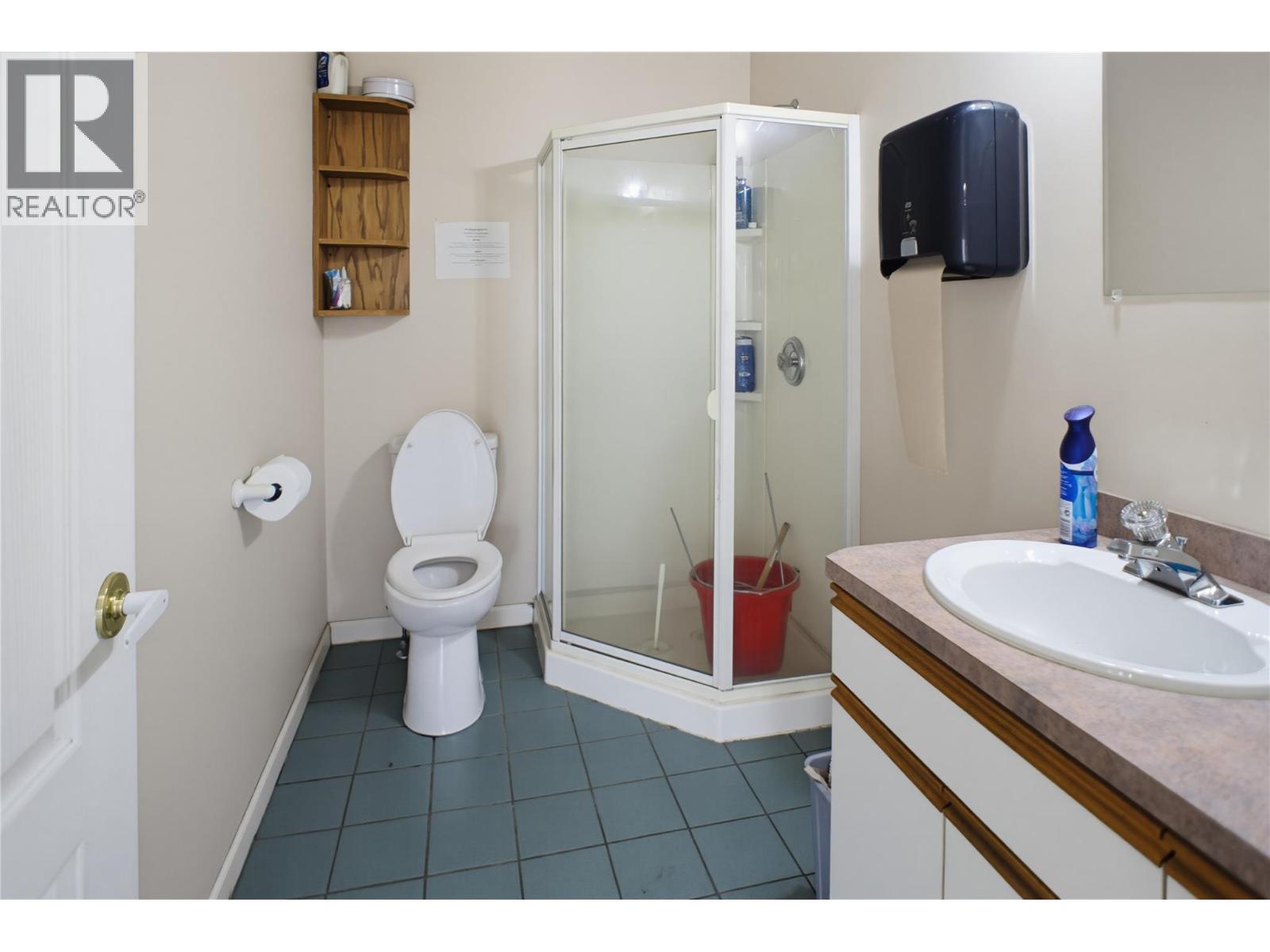 341 Victoria Street W, Kamloops, British Columbia  V2C 1A5 - Photo 21 - 10395248