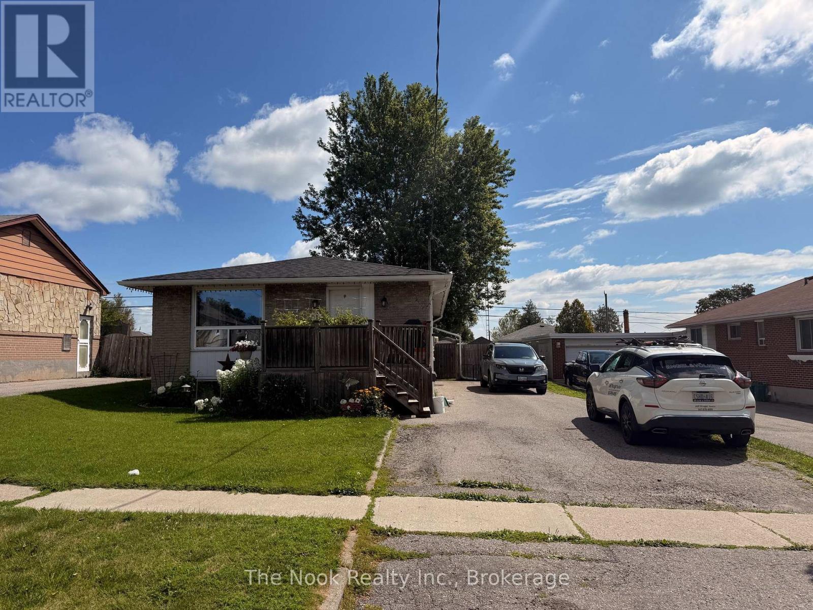 1321 Cedar Street, Oshawa, Ontario L1J 3S4 - Photo 1 - E13646448