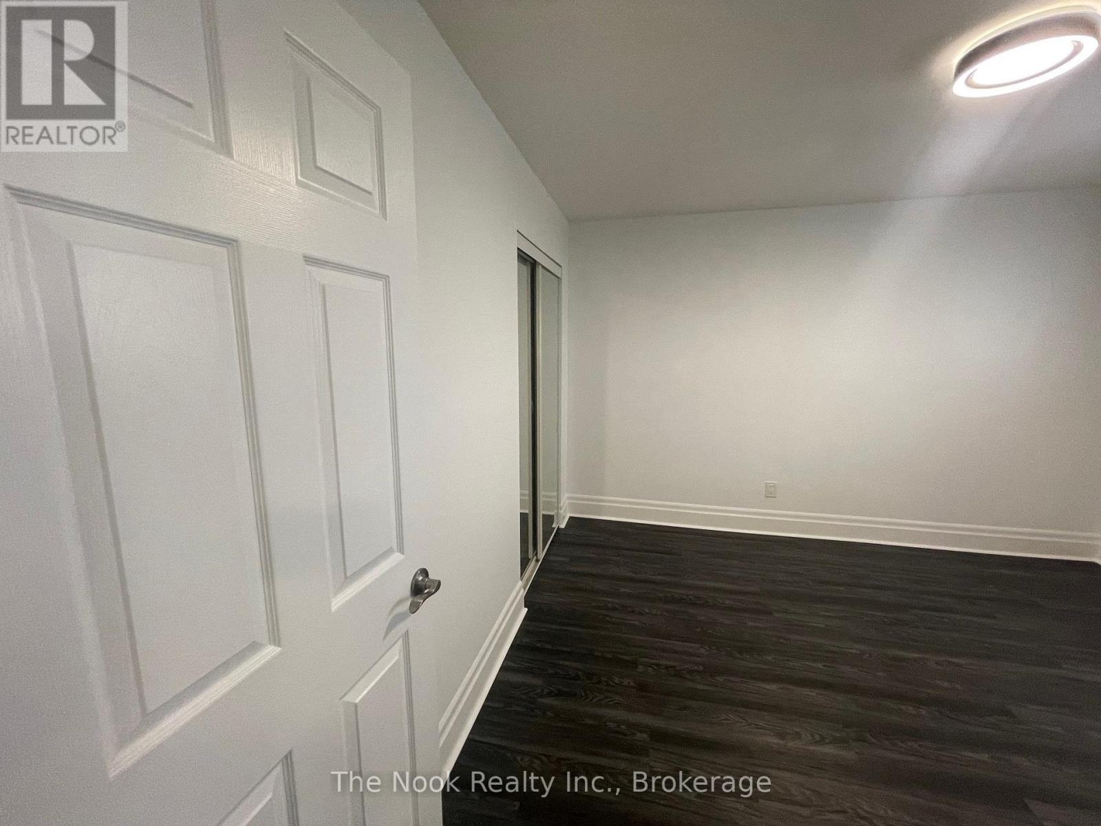 1321 Cedar Street, Oshawa, Ontario L1J 3S4 - Photo 10 - E13646448