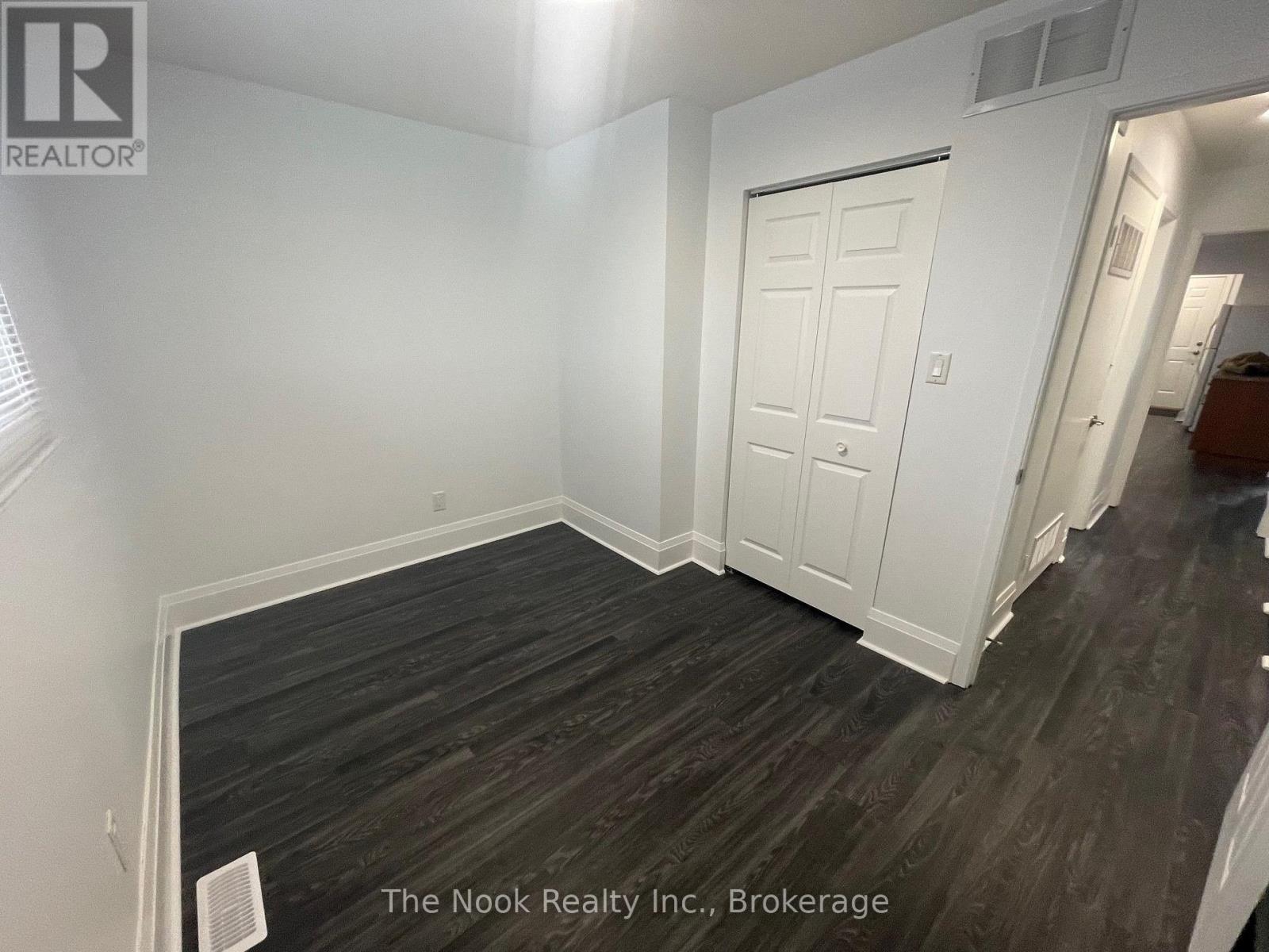 1321 Cedar Street, Oshawa, Ontario L1J 3S4 - Photo 8 - E13646448