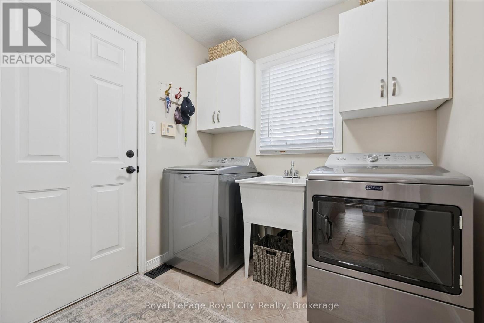 32 Pine Ridge Drive, Guelph (Pineridge/westminster Woods), Ontario  N1L 1K3 - Photo 10 - X13646400