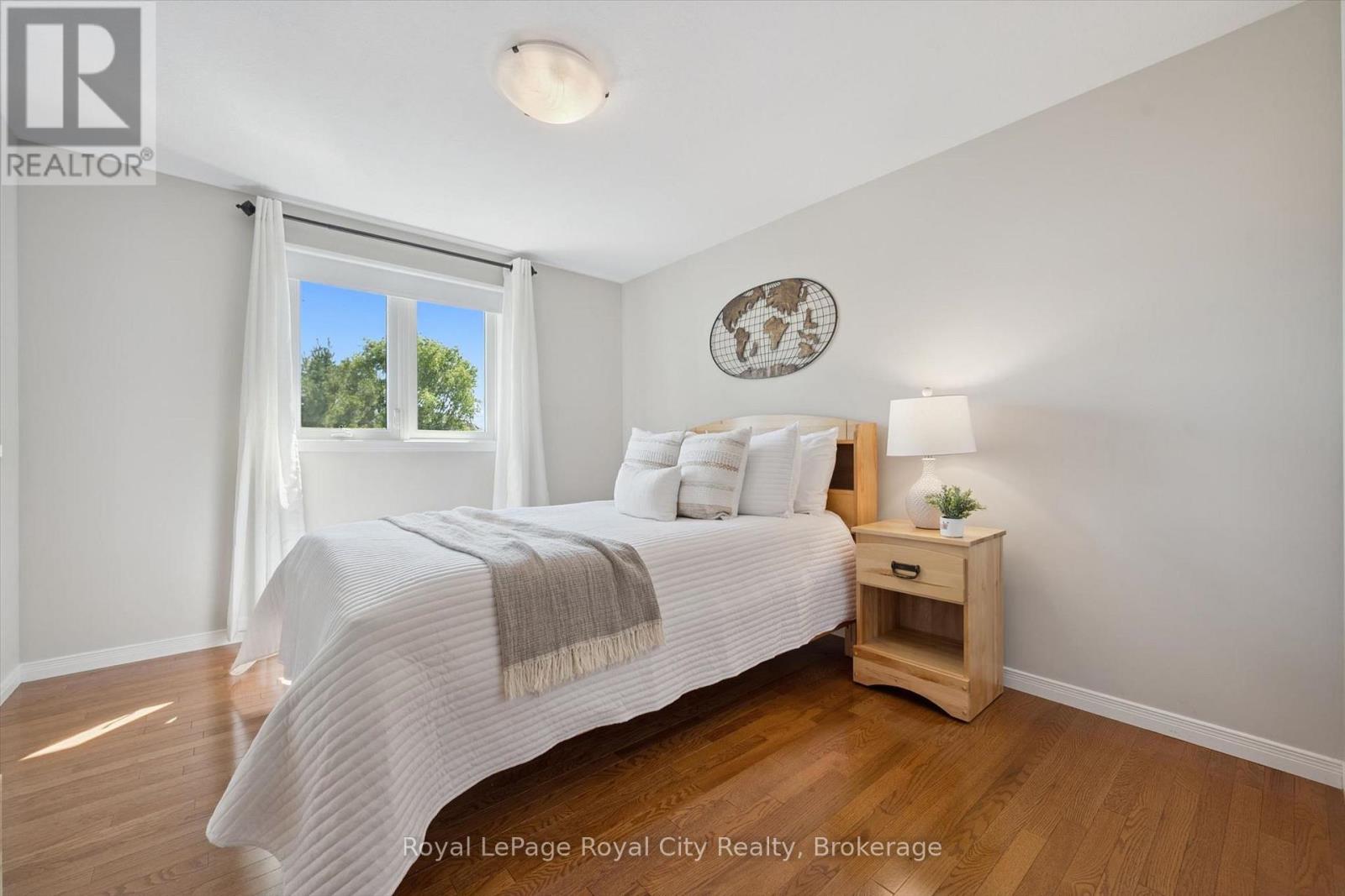 32 Pine Ridge Drive, Guelph (Pineridge/westminster Woods), Ontario  N1L 1K3 - Photo 28 - X13646400