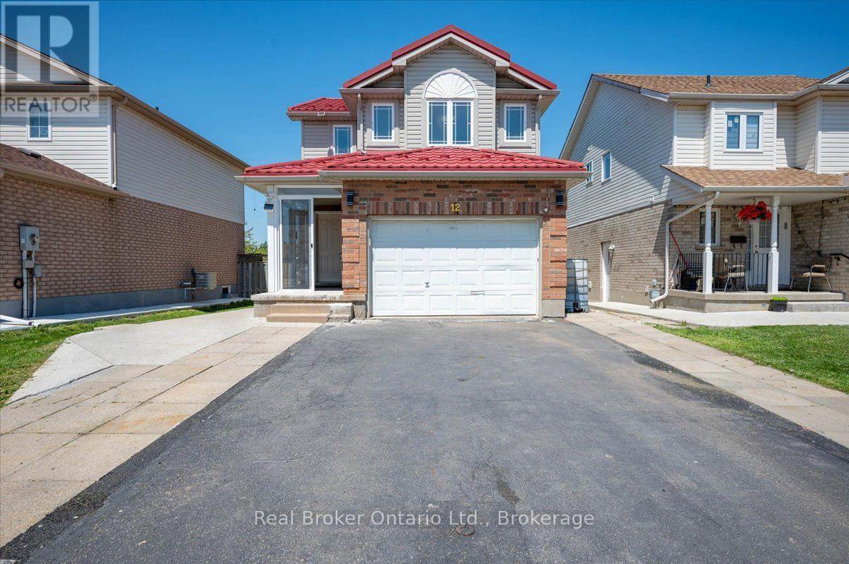 12 CASTLEBURY DRIVE, Guelph, Ontario