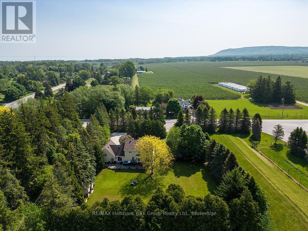 788267 Grey 13 Road, Blue Mountains, Ontario  N0H 1J0 - Photo 4 - X13646514