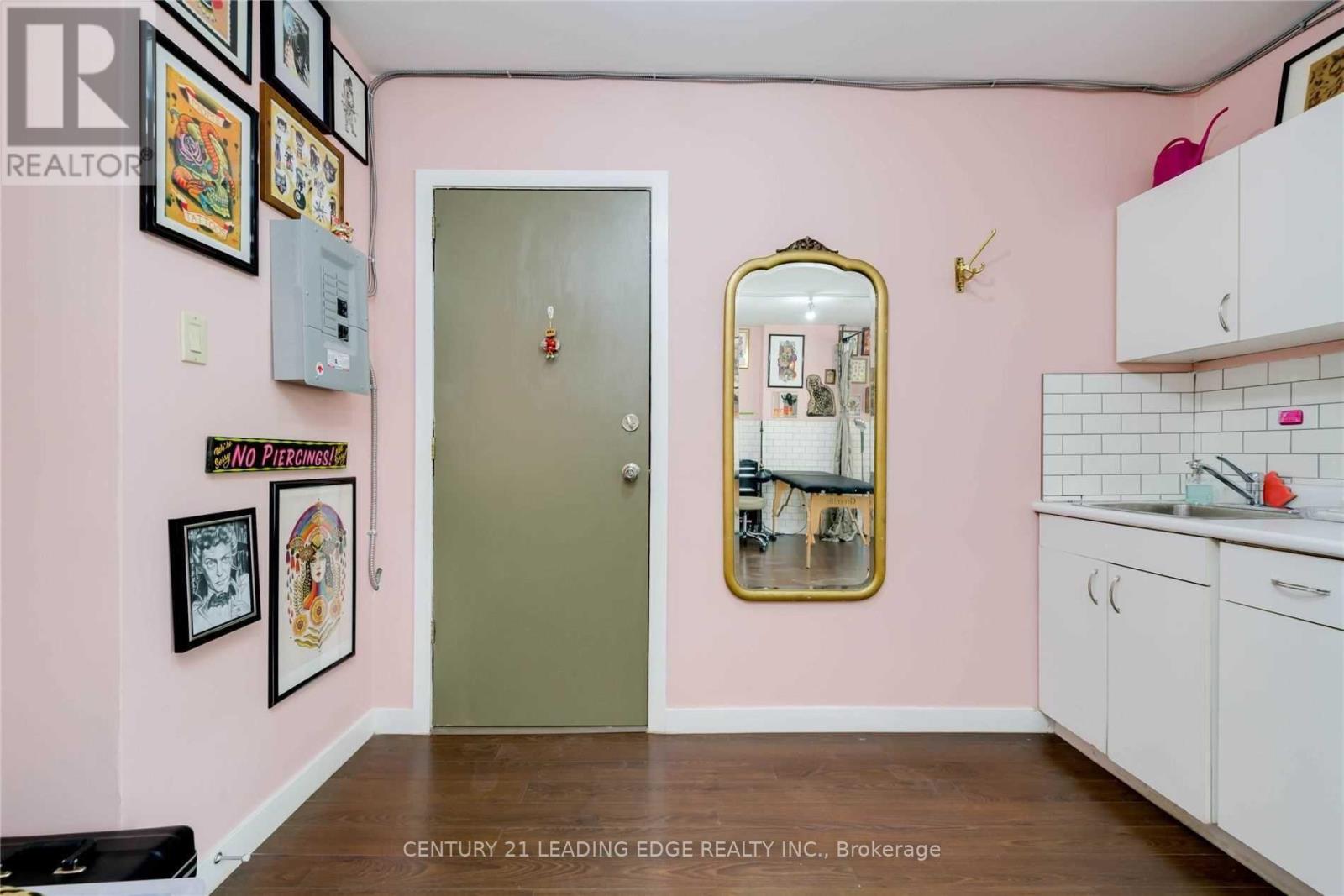 2a&b - 298 Gerrard Street E, Toronto, Ontario  M5A 2G5 - Photo 12 - C13646378