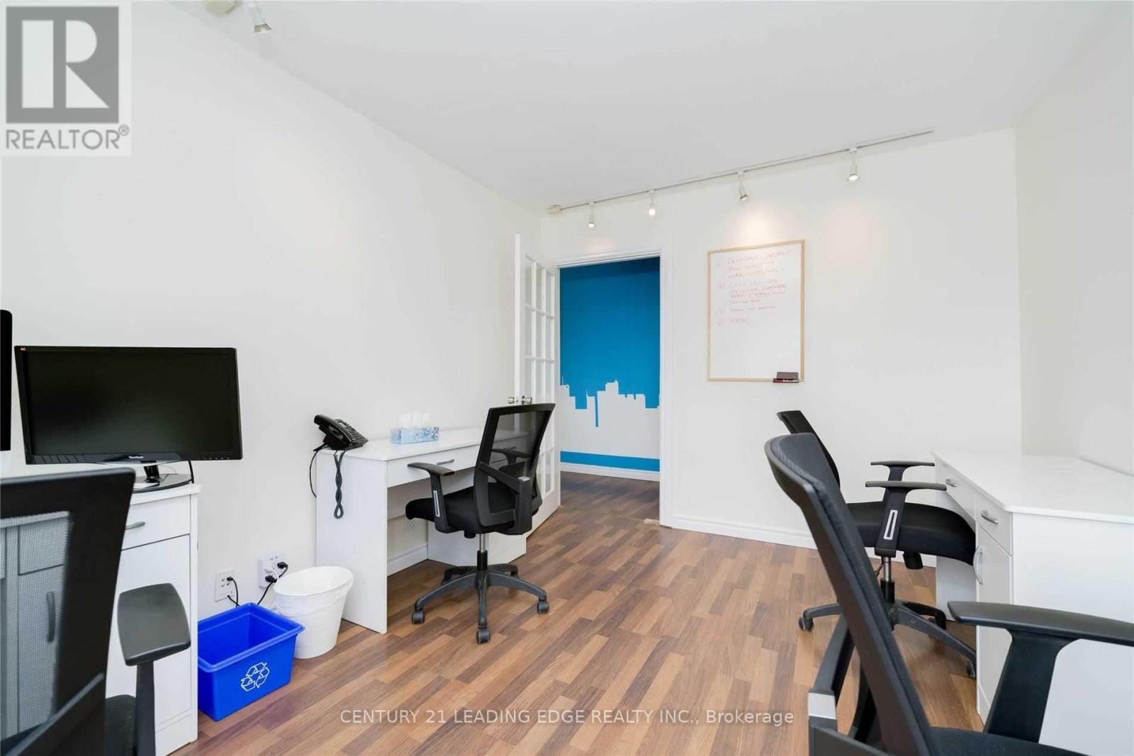 2a&b - 298 Gerrard Street E, Toronto, Ontario  M5A 2G5 - Photo 8 - C13646378