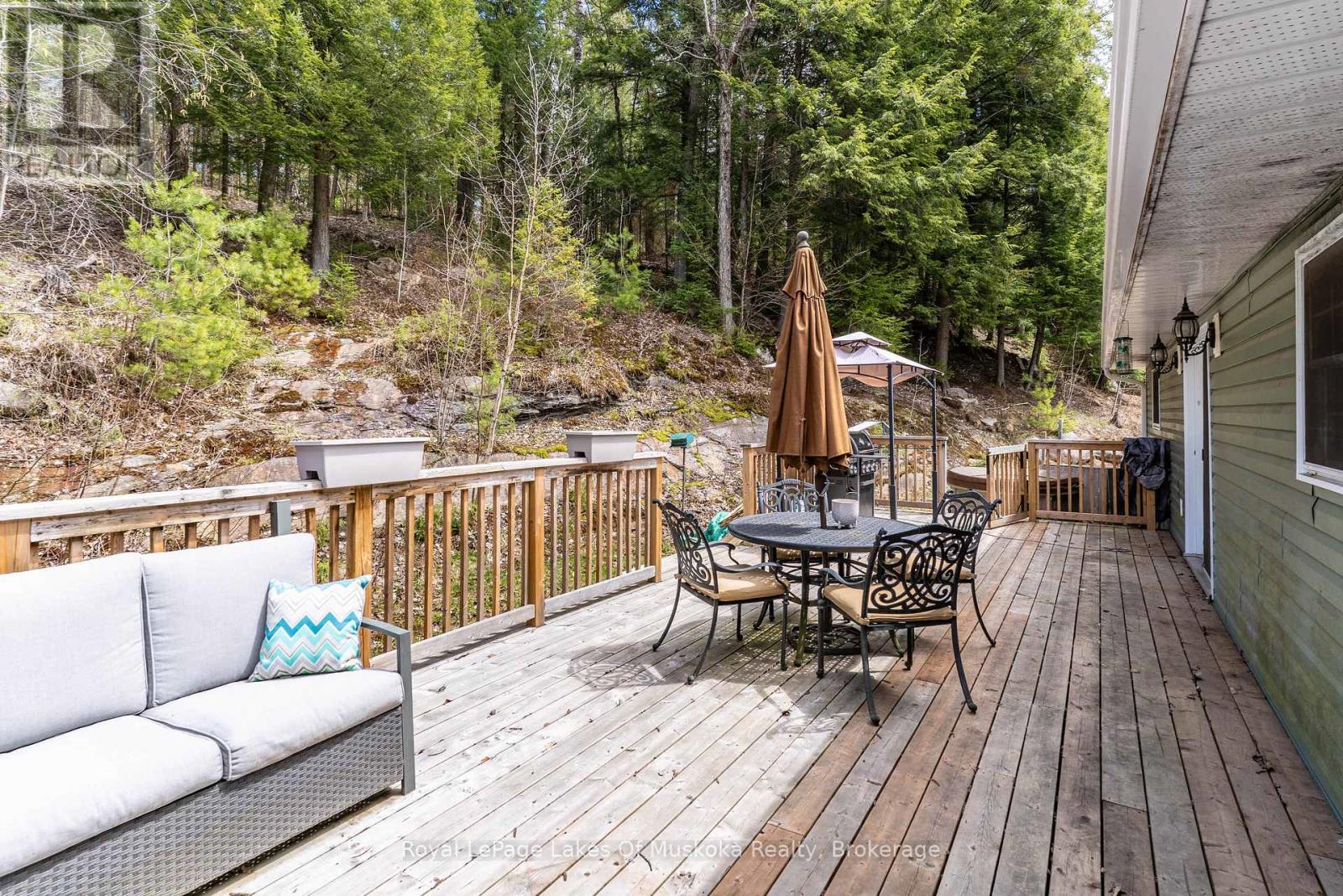 1185 Miriam Drive, Bracebridge, Ontario  P1L 1X1 - Photo 34 - X13646624