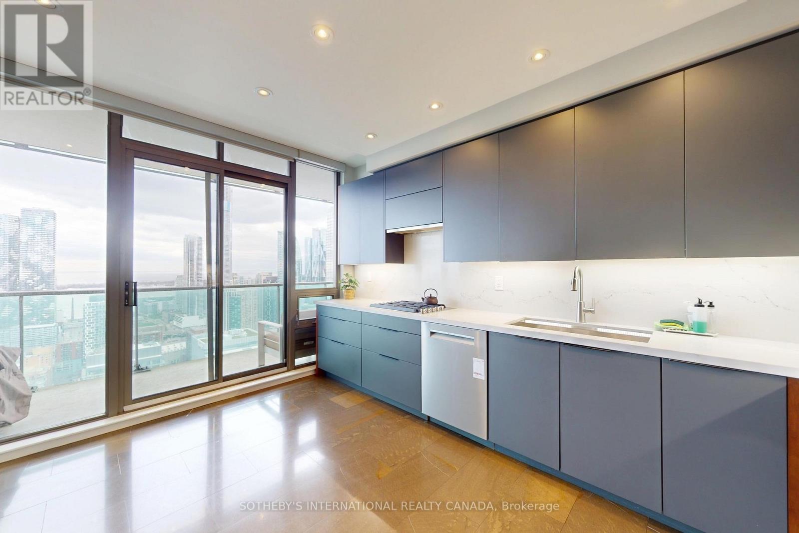 4204 - 33 Lombard Street, Toronto, Ontario  M5C 3H8 - Photo 13 - C13646412