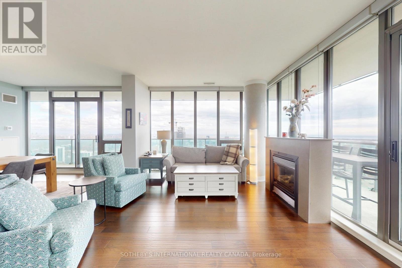 4204 - 33 Lombard Street, Toronto, Ontario  M5C 3H8 - Photo 6 - C13646412