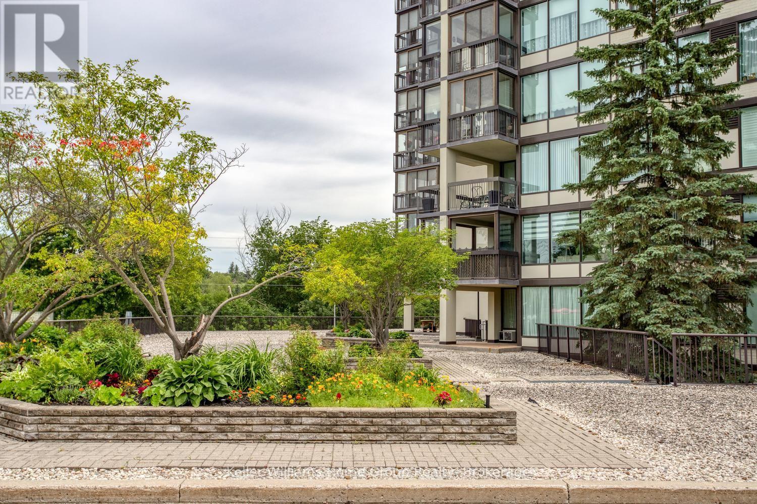 505 - 23 Woodlawn Road E, Guelph, Ontario  N1H 7G6 - Photo 2 - X13646640