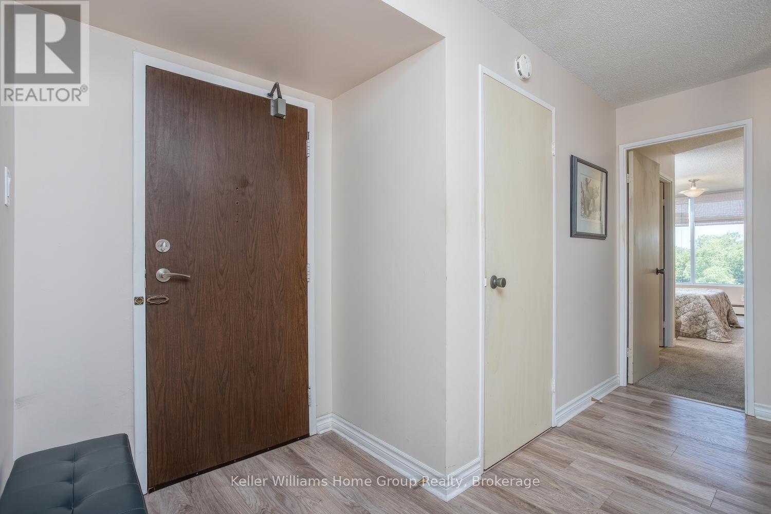 505 - 23 Woodlawn Road E, Guelph, Ontario  N1H 7G6 - Photo 3 - X13646640