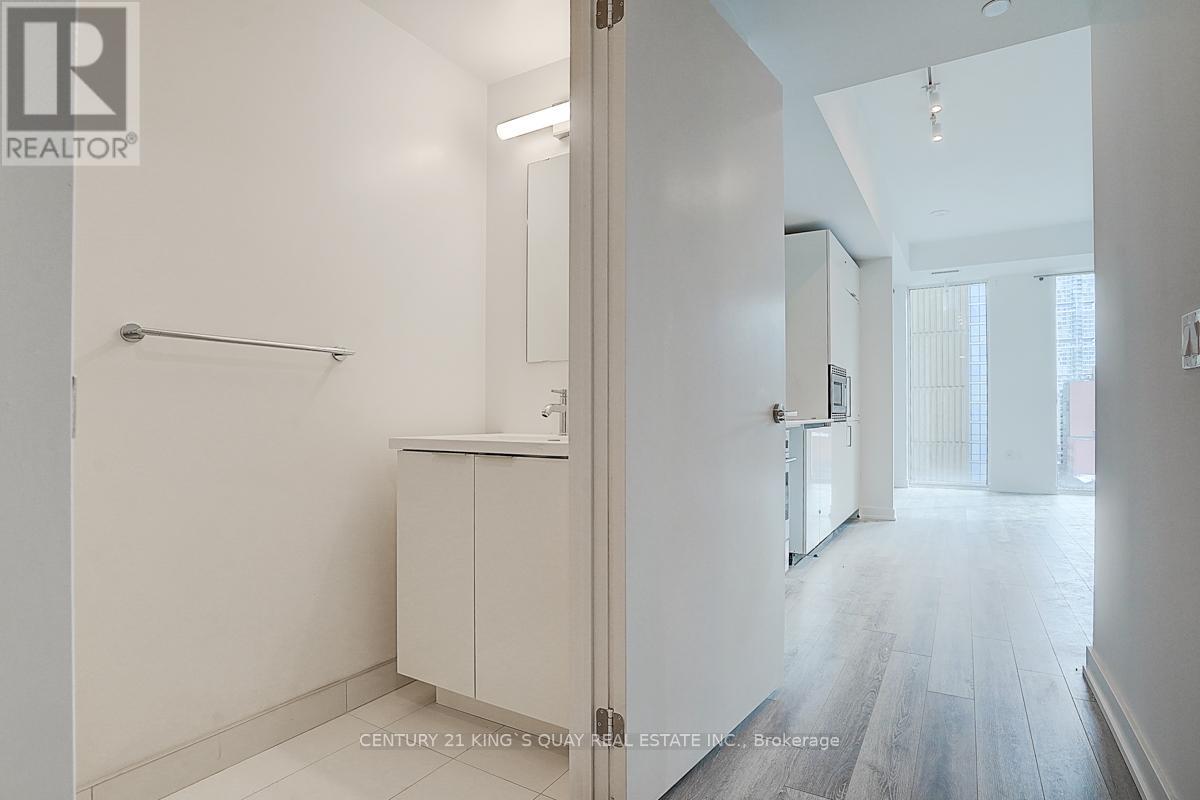 722 - 121 St Patrick Street, Toronto, Ontario  M5T 0B8 - Photo 6 - C13646416