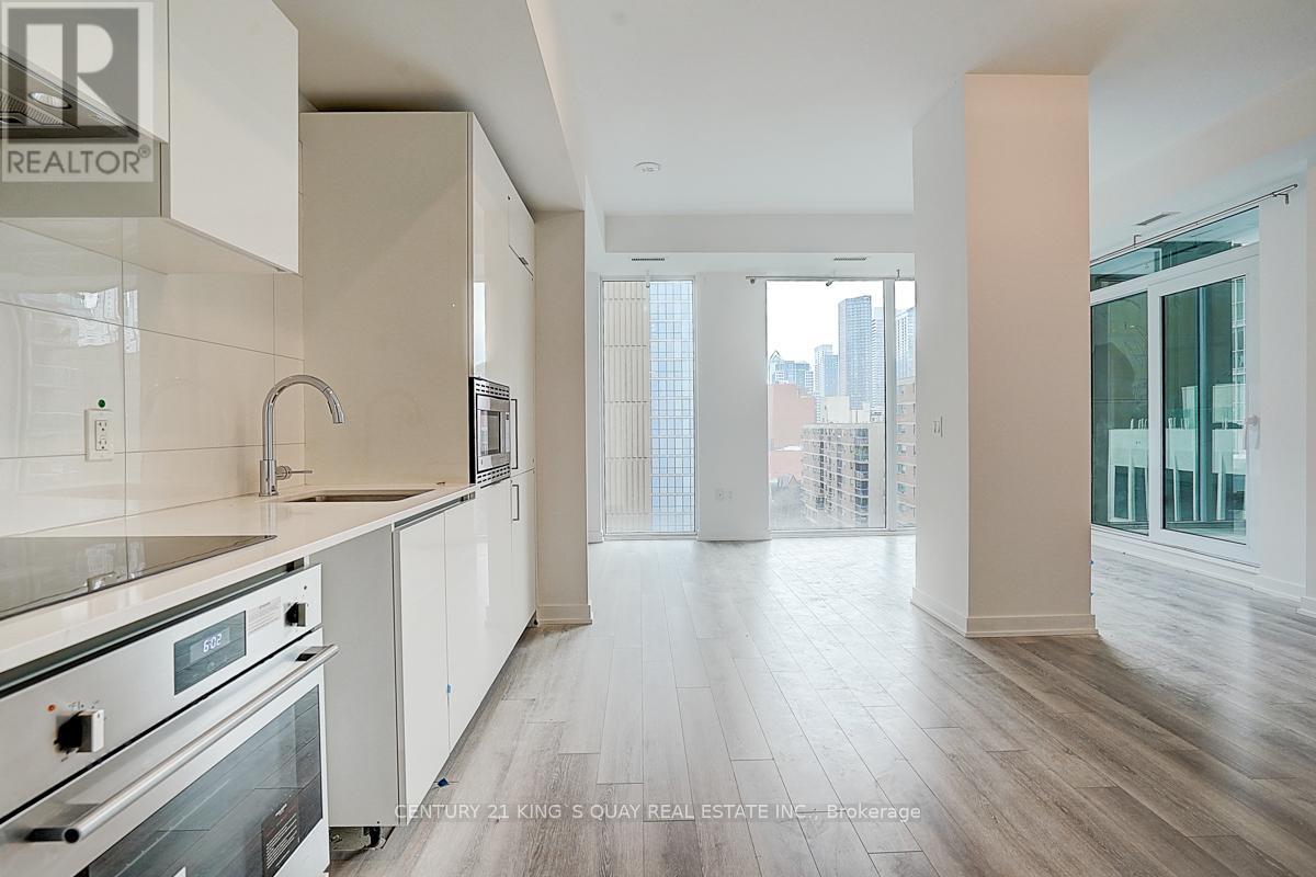 722 - 121 St Patrick Street, Toronto, Ontario  M5T 0B8 - Photo 8 - C13646416