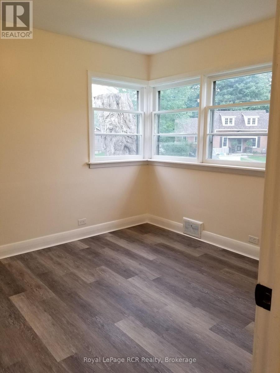 850 11th Street W, Owen Sound, Ontario  N4K 3T3 - Photo 15 - X13646656