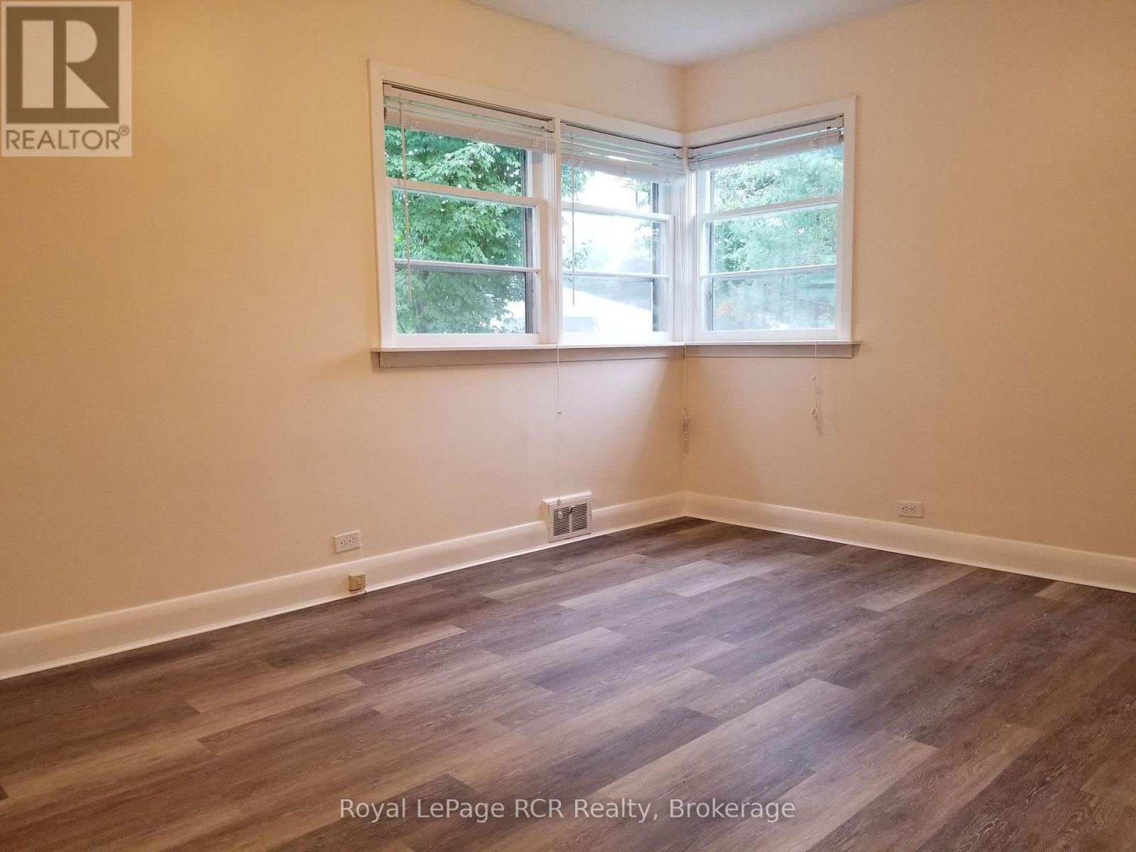850 11th Street W, Owen Sound, Ontario  N4K 3T3 - Photo 18 - X13646656