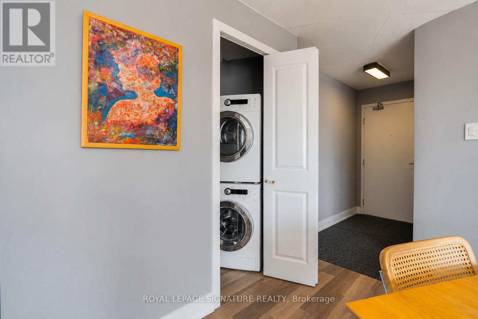 1113 - 801 KING STREET W