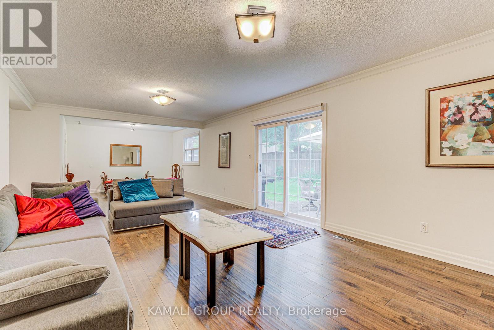 5 Caravan Drive, Toronto, Ontario  M3B 1M9 - Photo 15 - C13646498