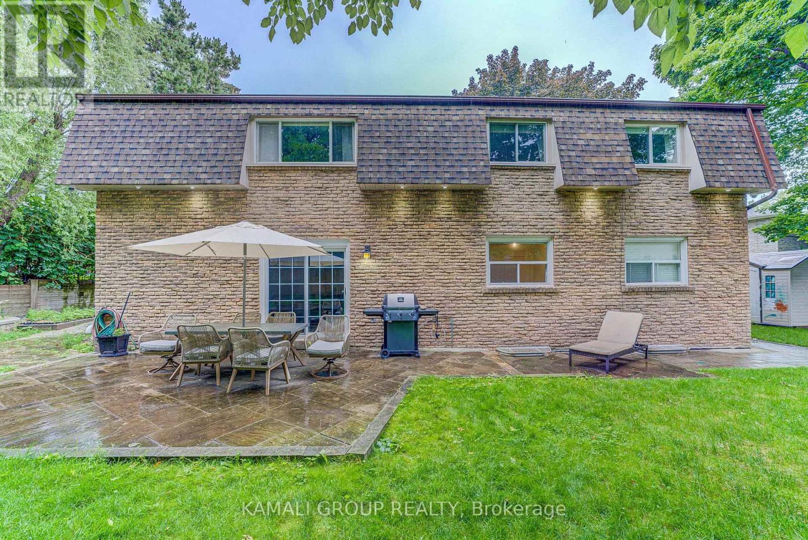 5 Caravan Drive, Toronto, Ontario  M3B 1M9 - Photo 18 - C13646498