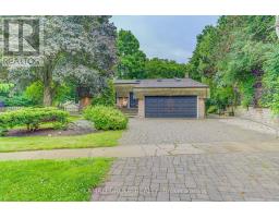 5 CARAVAN DRIVE, Toronto, Ontario