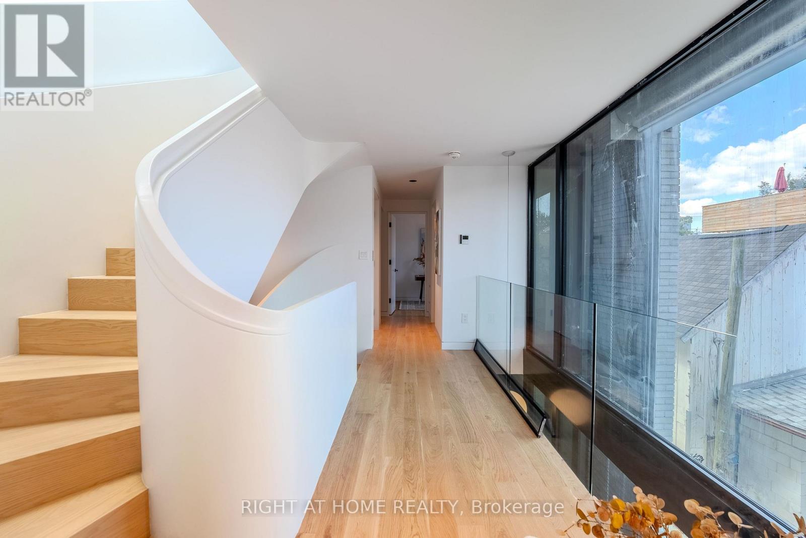 79 Northcote Avenue, Toronto, Ontario  M6J 3K2 - Photo 13 - C13646510
