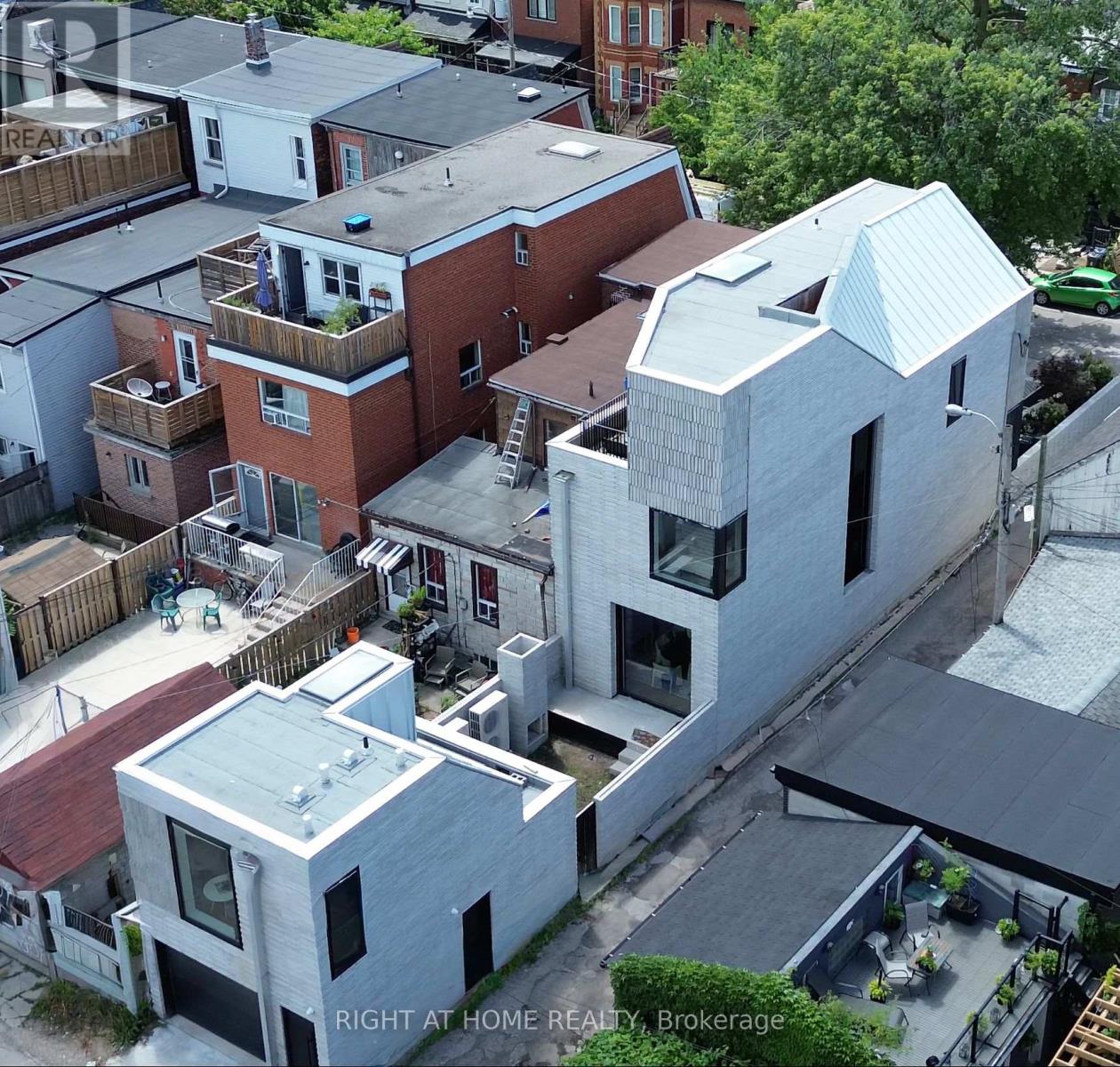 79 Northcote Avenue, Toronto, Ontario  M6J 3K2 - Photo 2 - C13646510